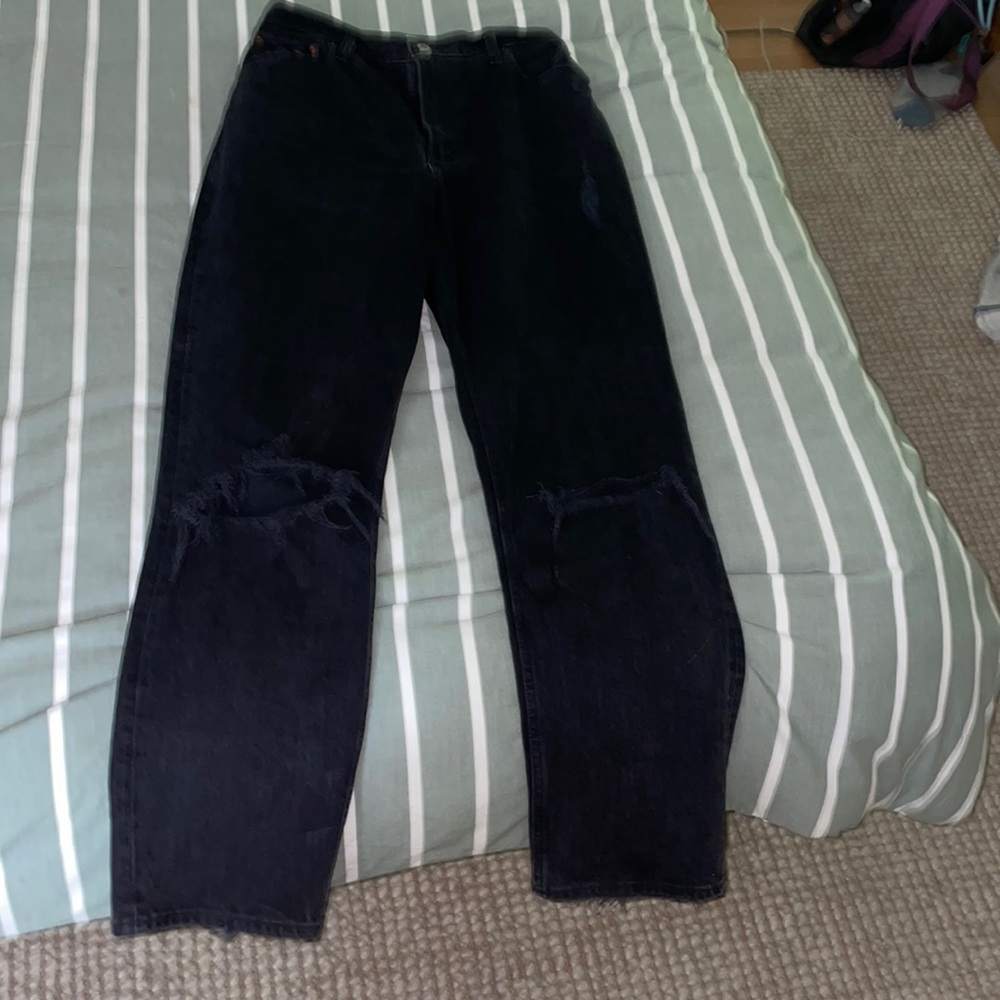 Abercrombie jeans! Size 28 6R, black, holes in the knees. Worn under 10 times